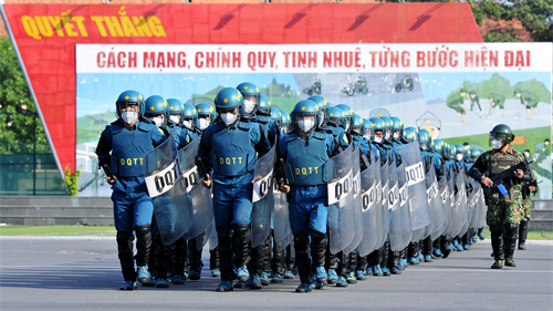Bộ Tư lệnh TPHCM bế mạc huấn luyện nâng cao Đại đội dân quân thường trực