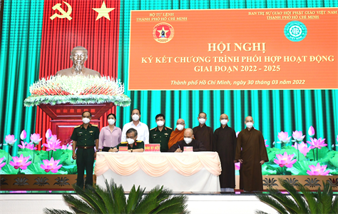 Bộ Tư lệnh TPHCM ký kết phối hợp hoạt động với Ban Trị sự Giáo hội Phật giáo Việt Nam thành phố