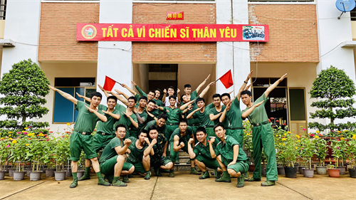Thực hiện dân chủ để xây dựng đơn vị mẫu mực, tiêu biểu