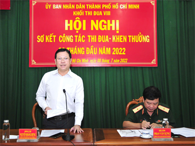 Khối thi đua VIII UBND TPHCM làm tốt công tác thi đua, khen thưởng 6 tháng đầu năm