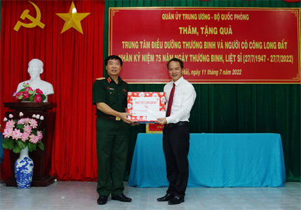 Mức quà tặng người có công với cách mạng dịp 27-7 là bao nhiêu?