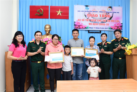 Công ty Đông Hải tặng sổ tiết kiệm cho trẻ em mồ côi do dịch Covid-19