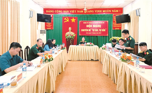 Đảng ủy Quân sự thành phố Dĩ An, tỉnh Bình Dương  đẩy mạnh “Tự soi, tự sửa”