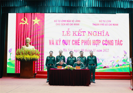 Bộ Tư lệnh Bảo vệ Lăng Chủ tịch Hồ Chí Minh và Bộ Tư lệnh TP Hồ Chí Minh ký kết quy chế phối hợp