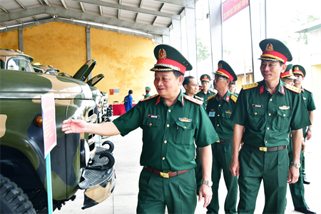 Trung đoàn Vận tải 657: Nỗ lực vượt khó, vận tải an toàn