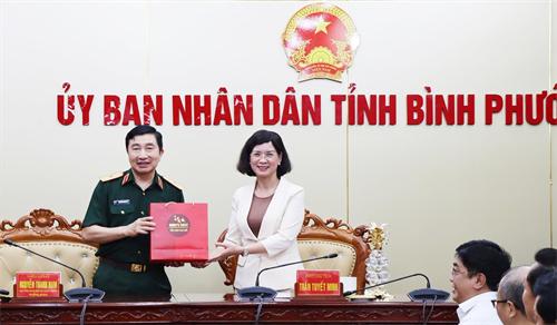 Tập đoàn Viettel giúp tỉnh Bình Phước đẩy nhanh chuyển đổi số