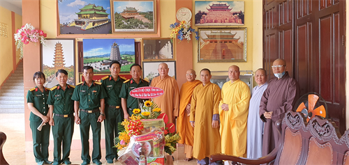 Đồng hành cùng tôn giáo góp phần  làm thất bại âm mưu, thủ đoạn chống phá của các thế lực thù địch