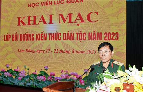 Học viện Lục quân: 100 học viên được bồi dưỡng kiến thức dân tộc