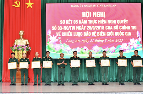 Đảng ủy Quân sự tỉnh Long An sơ kết 5 năm thực hiện Nghị quyết số 33 của Bộ Chính trị về "Chiến lược bảo vệ biên giới quốc gia"