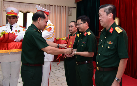 Bổ nhiệm, miễn nhiệm chức vụ đối với sĩ quan Quân đội Nhân dân Việt Nam