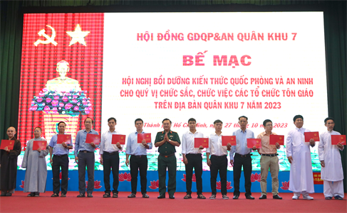​Vận dụng kiến thức quốc phòng, an ninh vào sinh hoạt tôn giáo