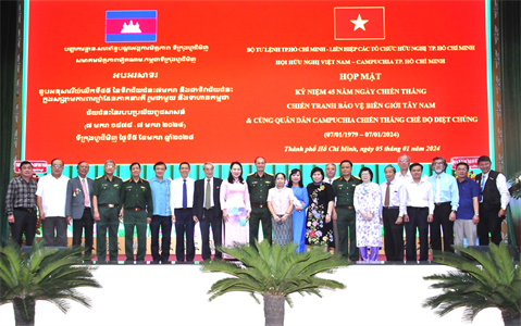 Xây dựng tình hữu nghị đặc biệt giữa hai dân tộc Việt Nam - Campuchia