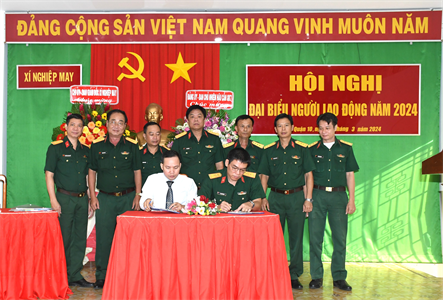 Xí nghiệp may Cục Hậu cần chăm lo, bảo đảm tốt quyền lợi cho người lao động
