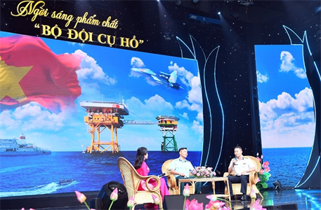 ​“Ngời sáng phẩm chất Bộ đội Cụ Hồ”