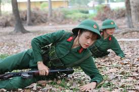 Chế độ phụ cấp khuyến khích đối với công dân nữ đi nghĩa vụ quân sự được quy định như thế nào?