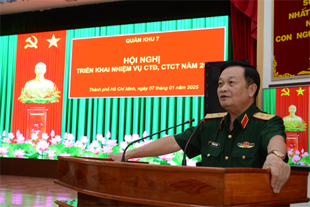 Quân khu 7 thực hiện đồng bộ, toàn diện, hiệu quả hoạt động công tác đảng, công tác chính trị