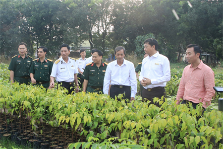 Ra mắt vườn ươm và ký kết thỏa thuận chương trình “Vì biển đảo Tổ quốc, vì quê hương Việt Nam xanh”
