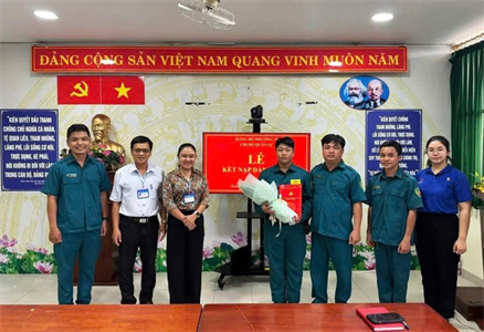 Lê Phan Tiến Đại: Dân quân, đảng viên trẻ tình nguyện nhập ngũ