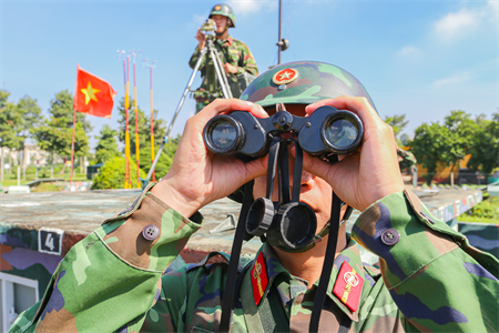 ​“Lá chắn thép” bảo vệ TPHCM