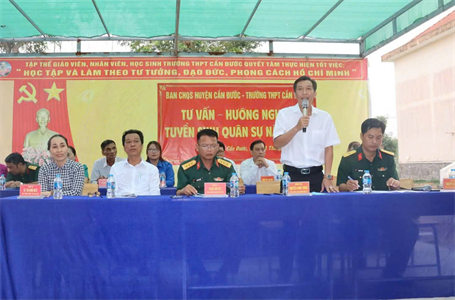 Huyện Cần Đước tư vấn, hướng nghiệp tuyển sinh quân sự năm 2025