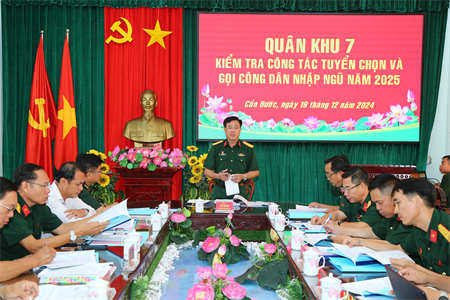 Xây dựng bản lĩnh, lý tưởng cho thanh niên sẵn sàng nhập ngũ bảo vệ Tổ quốc
Bài 3: Giải pháp nâng cao ý thức tự giác thực hiện nghĩa vụ quân sự của thanh niên hiện nay