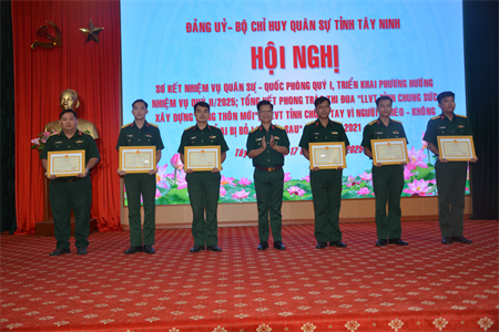 Đảng ủy, Bộ CHQS tỉnh Tây Ninh triển khai nhiệm vụ quân sự, quốc phòng quý II năm 2025