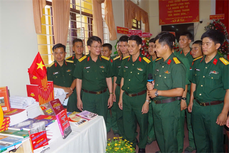 Trung đoàn 5, Sư đoàn 5 hưởng ứng ngày sách và văn hóa đọc Việt Nam lần thứ 4 năm 2025