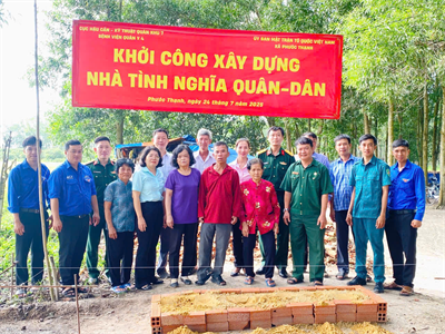 Bệnh viện Quân y 4 xây tặng “Nhà tình nghĩa quân - dân” năm 2025
