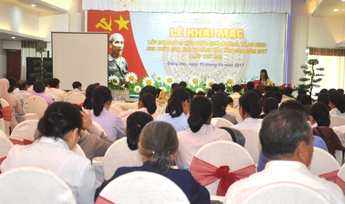 ​Tỉnh Đồng Nai bồi dưỡng kiến thức quốc phòng - an ninh cho chức sắc, chức việc, nhà tu hành các tôn giáo năm 2017.