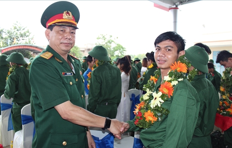 Tỉnh Bình Dương: Giao quân đạt chỉ tiêu ở cả 3 cấp đạt chất lượng cao