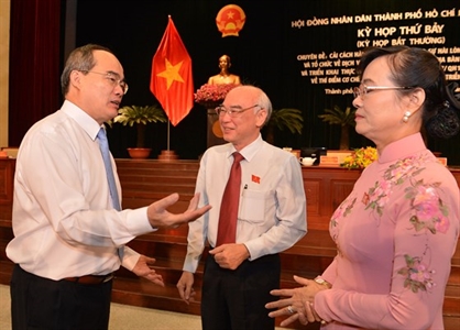 Từ ngày 1-4-2018, TPHCM tăng thu nhập cho cán bộ, công chức