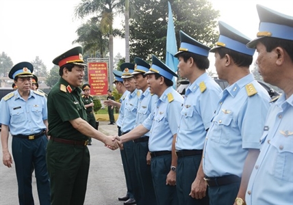 Đưa Nghị quyết Đại hội XII của Đảng vào cuộc sống
Tăng cường xây dựng Đảng bộ Quân đội về đạo đức trước yêu cầu mới