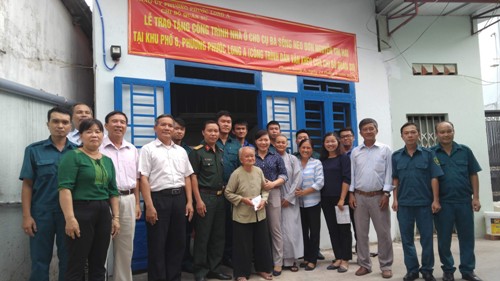 LLVT Quận 9 phối hợp tặng nhà tình thương