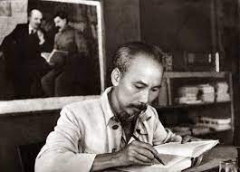 “Khi phát triển Đảng cần phải chọn lọc rất cẩn thận, phải xem trọng chất lượng quyết không nên làm một cách ồ ạt, không nên tham nhiều”