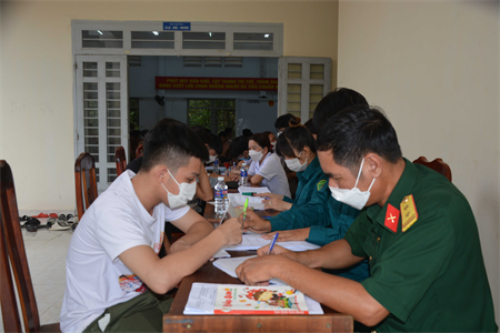 Trong độ tuổi thực hiện nghĩa vụ quân sự mà trốn khám tuyển, không đi nghĩa vụ quân sự thì sẽ bị xử lý như thế nào?