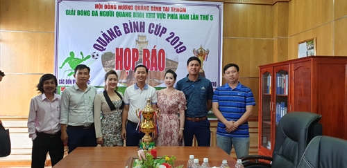 Quảng Bình CUP 2019: Buổi họp báo sôi động và chuyên nghiệp