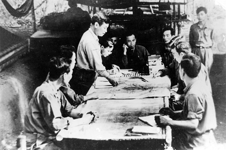 Nét nổi bật của nghệ thuật quân sự Việt Nam trong tác chiến Chiến dịch Hồ Chí Minh năm 1975