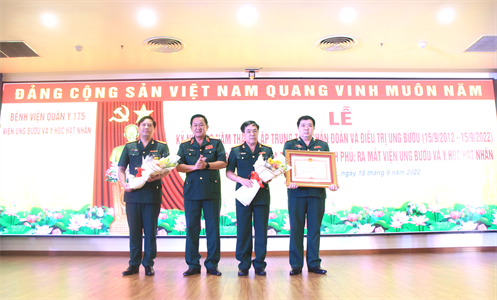 Bệnh viện Quân y 175 ra mắt Viện Ung bướu và Y học hạt nhân