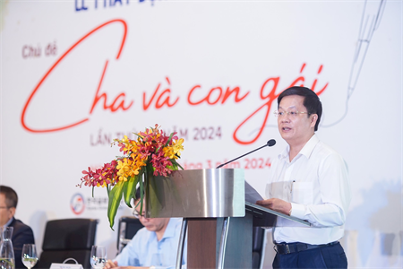 Cuộc thi viết “Cha và con gái”: Tạo niềm tin trong cuộc sống giữa “cơn bão” ngập tràn tin tiêu cực