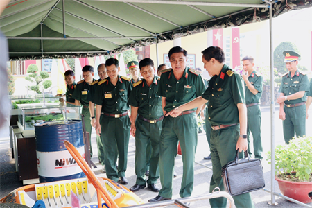 Tổng cục Hậu cần phúc tra kho xăng dầu chiến thuật toàn quân tại Lữ đoàn 75