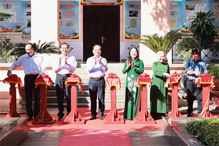 Bảo tàng Hồ Chí Minh khai mạc trưng bày chuyên đề “Miền Nam nhớ mãi ơn Người”