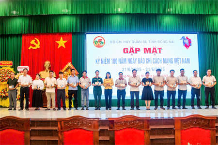 Bộ CHQS tỉnh Đồng Nai tăng cường phối hợp với cơ quan báo chí