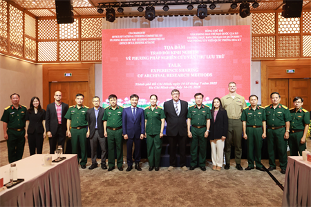 Tọa đàm trao đổi kinh nghiệm về phương pháp nghiên cứu văn thư lưu trữ phục vụ công tác tìm kiếm, quy tập hài cốt liệt sĩ